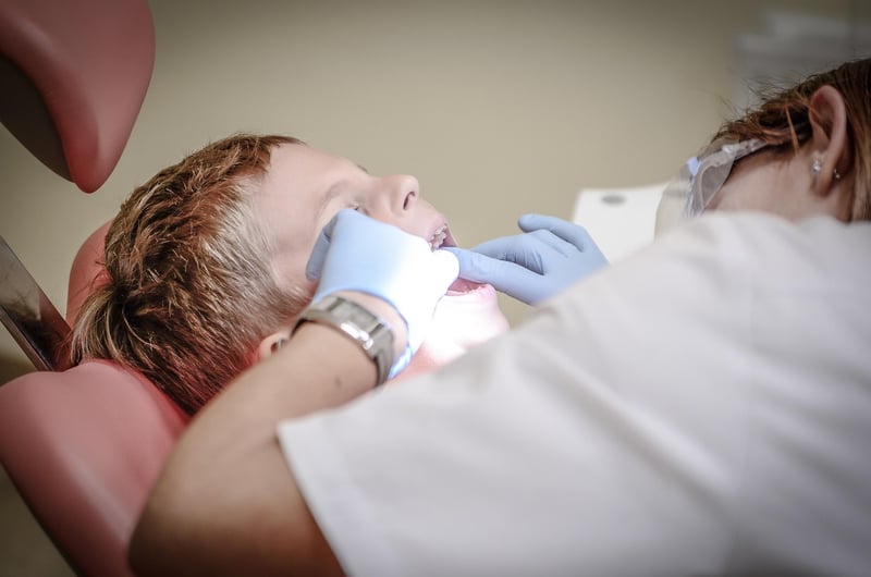 Dental floss cutting a cake